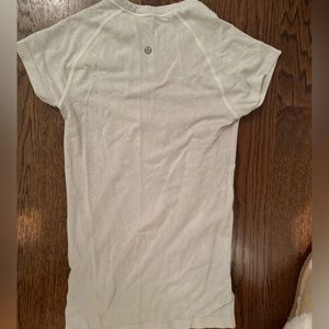 Lululemon white shirt